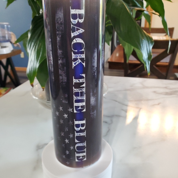 BACK THE BLUE 30oz Tumbler with duo lids 🎉sale - Picture 9 of 9